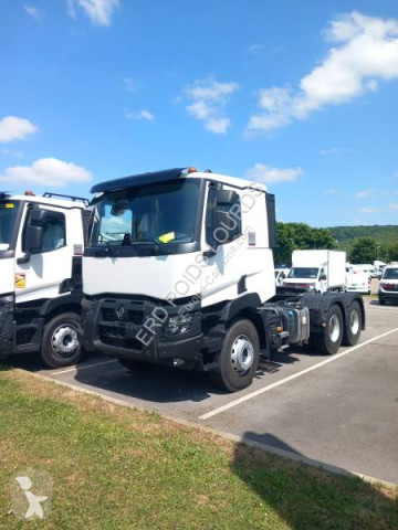 Traktor Renault C-Series 520.26 DTI 13