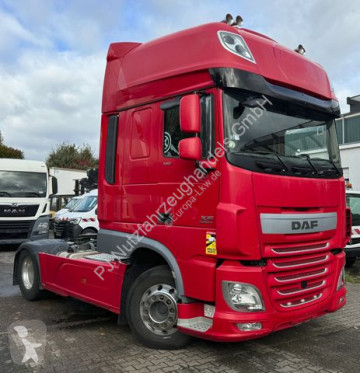 Traktor DAF
