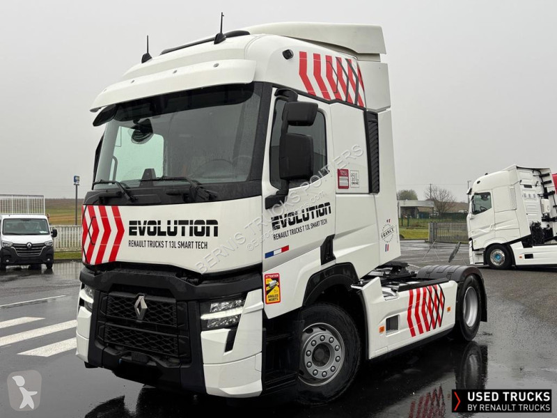 Tractor Renault