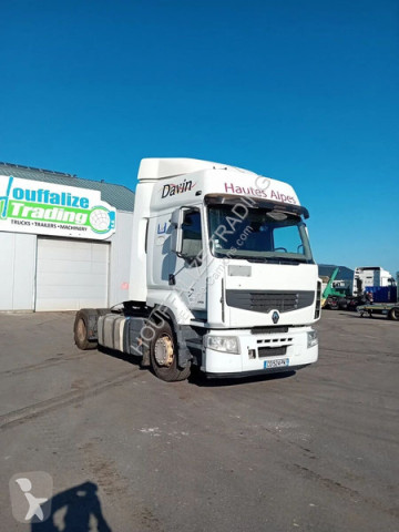 Traktor Renault