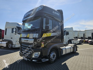 Cabeza tractora DAF