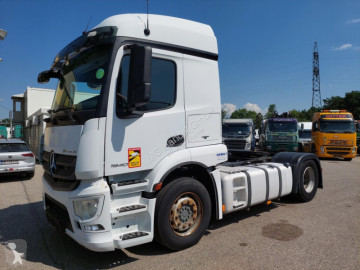 Traktor Mercedes