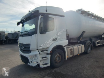 Tracteur Mercedes
