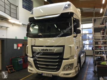 Cabeza tractora DAF