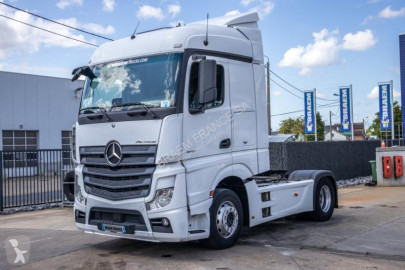 Tracteur Mercedes T1 ACTROS 1845 LS