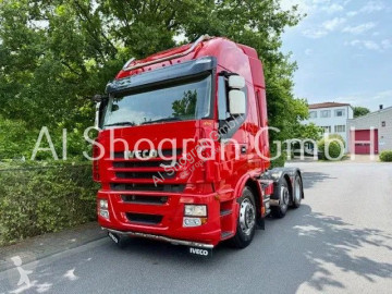 Traktor Iveco