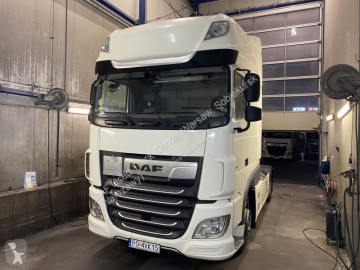 Cabeza tractora DAF