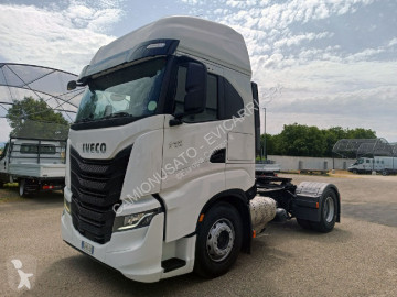 Traktor farligt gods/adr Iveco