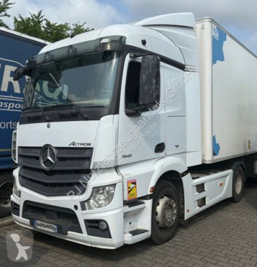 Traktor specialtransport Mercedes