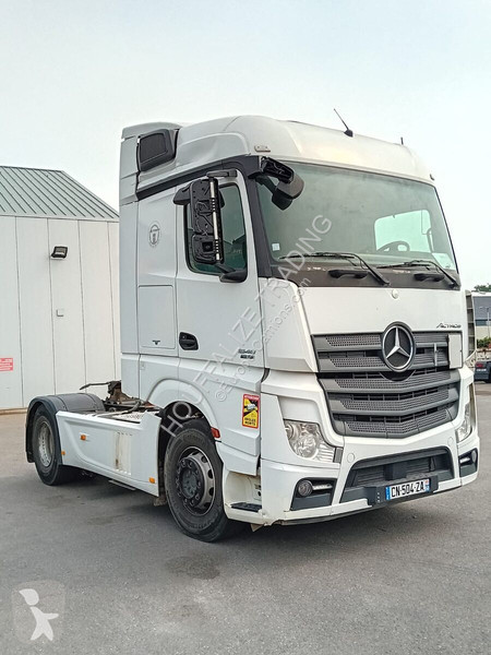 Tracteur Mercedes 1848 - noise in engine
