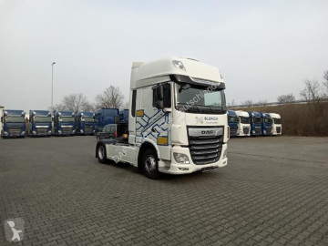 Cabeza tractora DAF