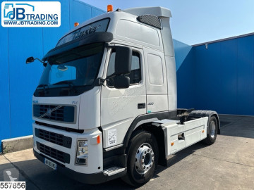 Cabeza tractora Volvo
