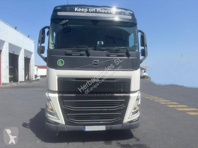 Traktor Volvo