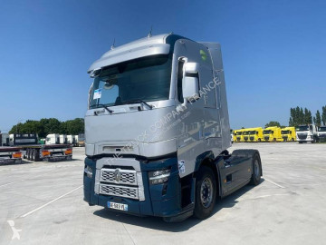 RenaultT-Series520
