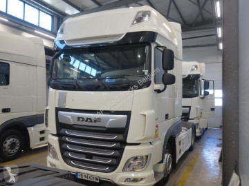 Traktor DAF