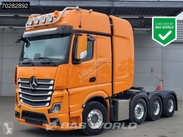 Traktor Mercedes