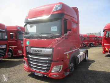 Cabeza tractora DAF