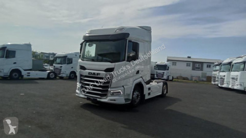 Traktor DAF