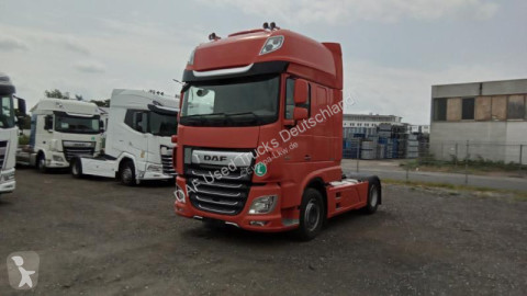 Cabeza tractora DAF