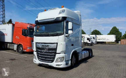 Traktor DAF XF 530 FT LOW DECK 4X2