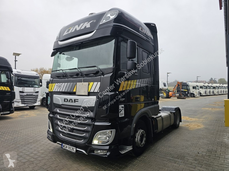 Traktor DAF 480 FT LOW DECK 4X2