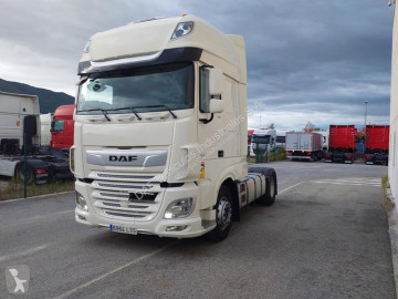 Cabeza tractora DAF