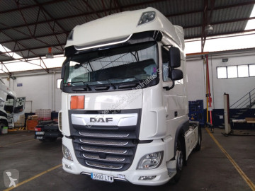 Tracteur DAF