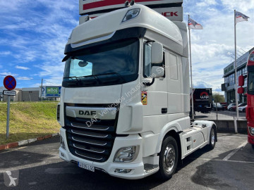 Cabeza tractora DAF