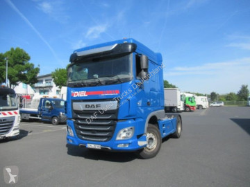 Cabeza tractora DAF