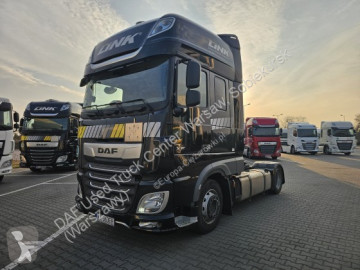 Cabeza tractora DAF