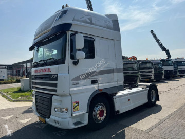 Tracteur DAF XF105 105510 4X2 SKIRTS ADR RETARDER STANDKLIMA