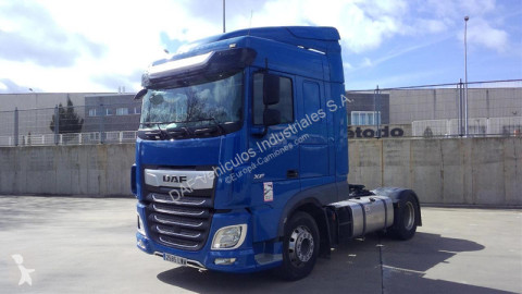 Tracteur DAF