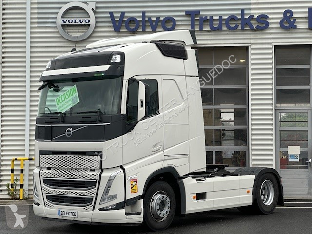 Traktor Volvo 500 I-SAVE TC GLOBE