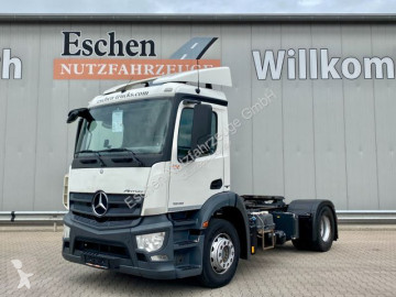 Traktor Mercedes