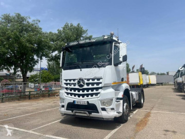 Traktor Mercedes