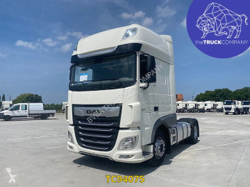 Traktor DAF