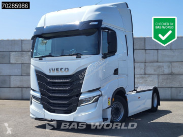 Tracteur Iveco T-Way S-Way 490 4X2 Retarder Standklima 2xTanks Navi ACC LED Euro 6