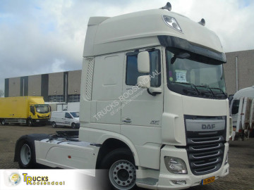 Traktor DAF