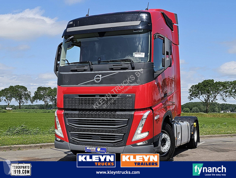 Tractor Volvo 500 I-SAVE LED 2X TANK