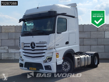 Traktor Mercedes