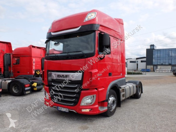 Cabeza tractora DAF