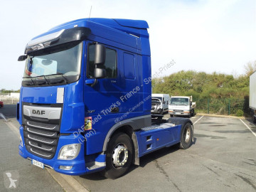 Cabeza tractora DAF