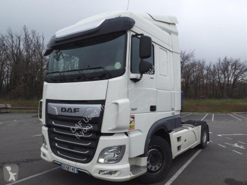 Traktor DAF