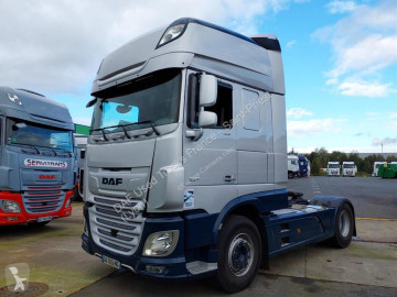 Traktor DAF