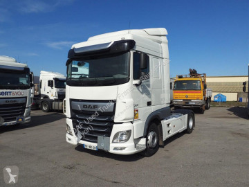 Tracteur DAF