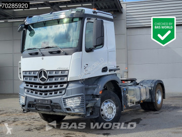 Traktor Mercedes