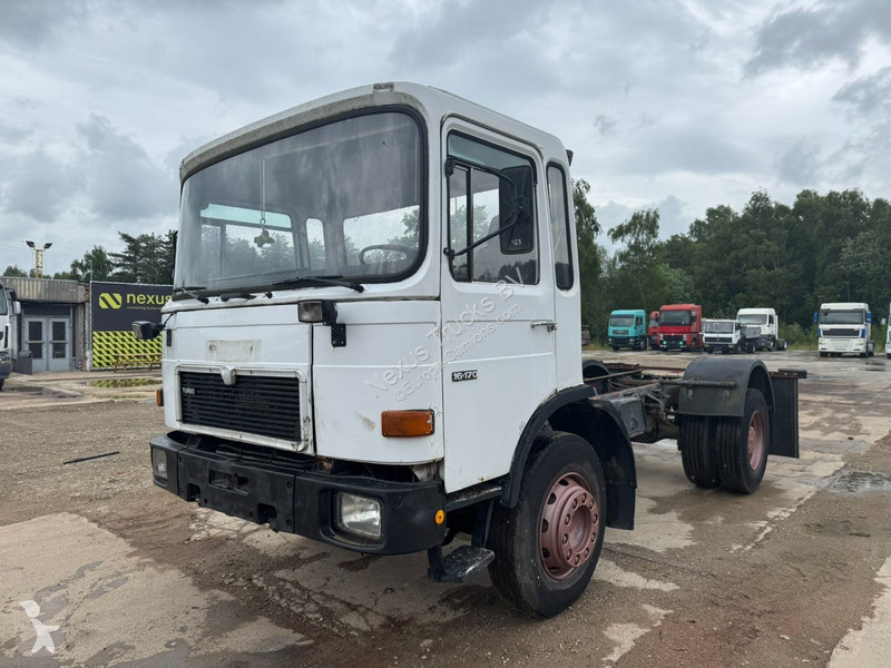 Traktor MAN 16.170 (BIG AX / STEEL SUSPENSION /...