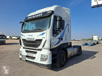 Traktor Iveco