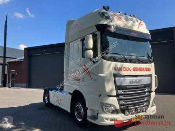 Traktor DAF