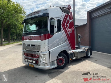 Traktor Volvo